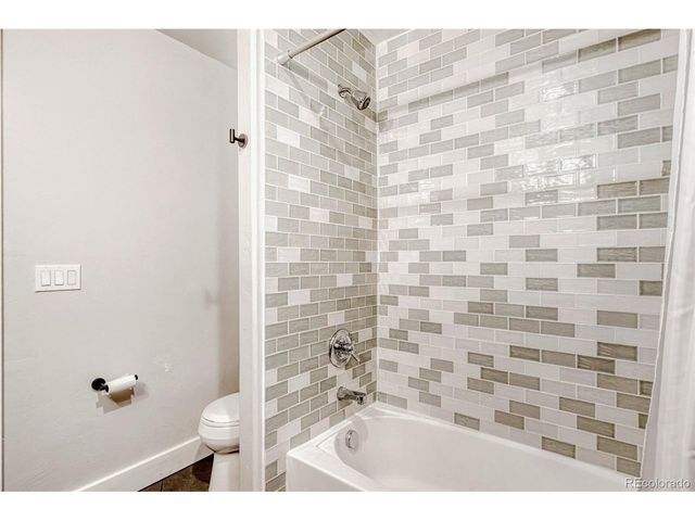 2818 Java Ct, Denver, CO 80211