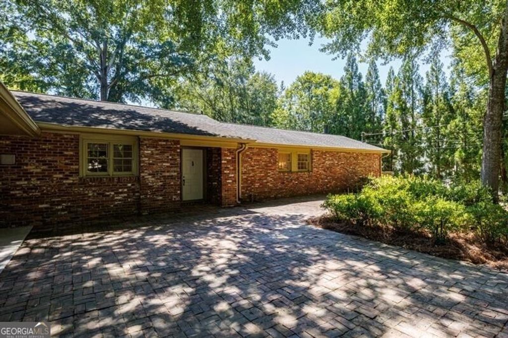 1510 Peachtree Battle Avenue NW, Atlanta, GA 30327 — exterior