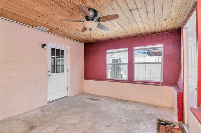 8350 94TH AVENUE, Seminole, FL 33777