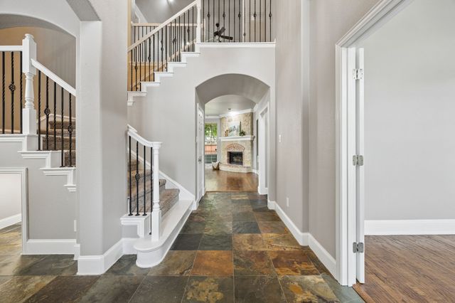 8709 Herns Meadow Lane, Mckinney, TX 75071
