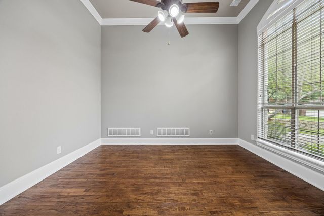 8709 Herns Meadow Lane, Mckinney, TX 75071