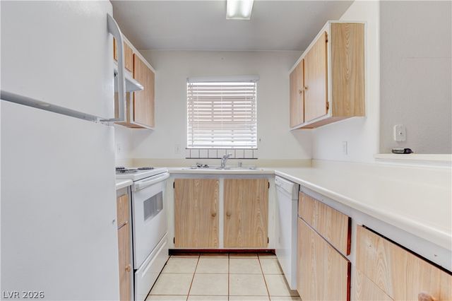 2975 Juniper Hills Boulevard 201, Las Vegas, NV 89142