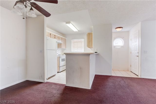 2975 Juniper Hills Boulevard 201, Las Vegas, NV 89142