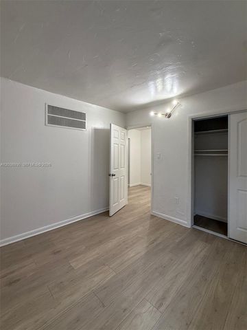 10 NW 77th St 2, Miami, FL 33150