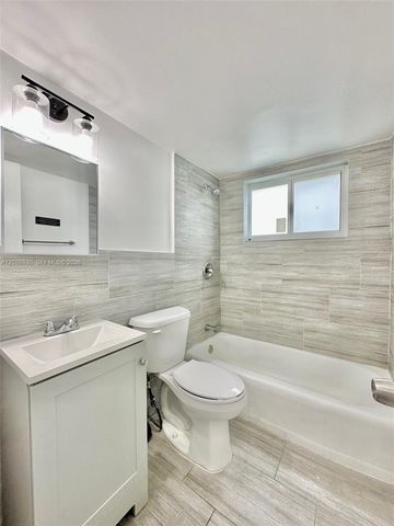 10 NW 77th St 2, Miami, FL 33150