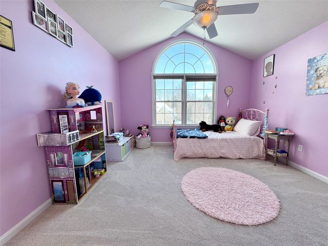 4295 STONE CREEK Drive, Erie, PA 16506