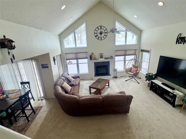 4295 STONE CREEK Drive, Erie, PA 16506