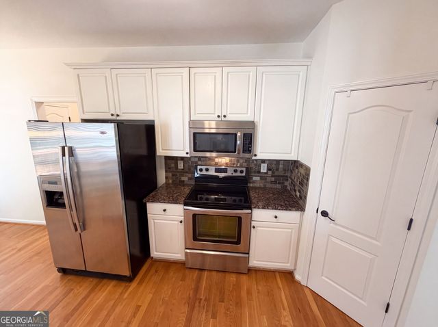 3612 Brookefall Court, Suwanee, GA 30024