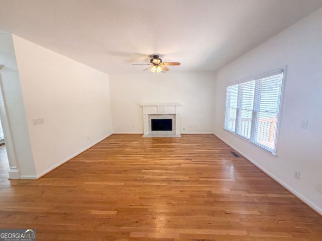 3612 Brookefall Court, Suwanee, GA 30024
