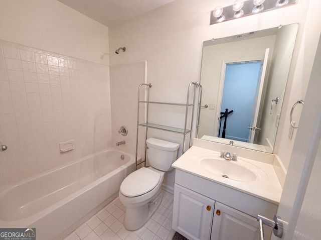 3612 Brookefall Court, Suwanee, GA 30024