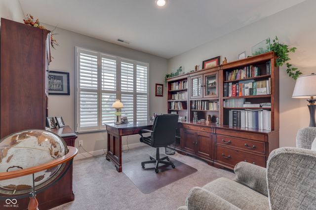 3644 Chalmers Drive, Bargersville, IN 46106