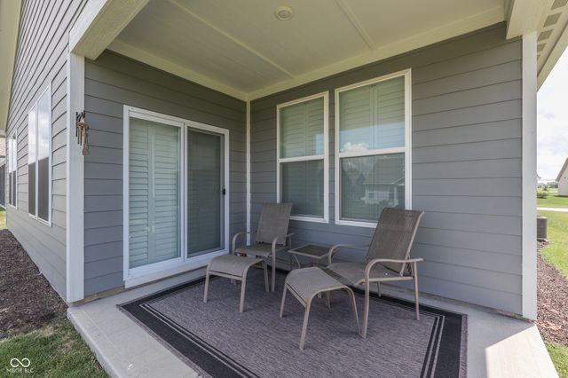 3644 Chalmers Drive, Bargersville, IN 46106