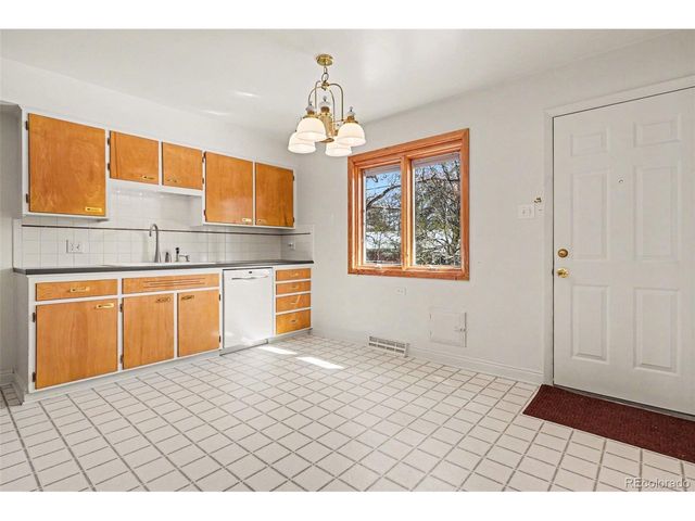 32 S Jersey St, Denver, CO 80224