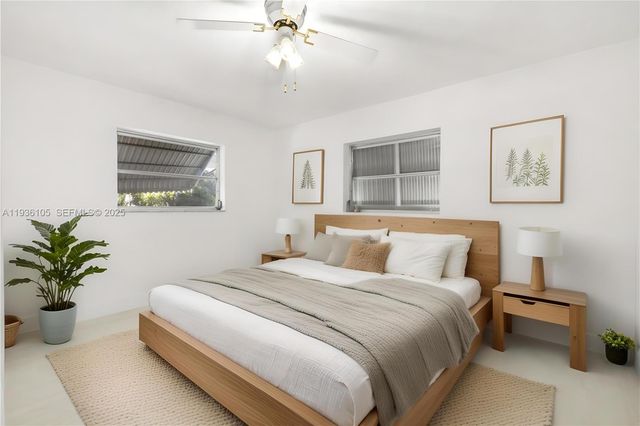 5706 NW 81st Ave, Tamarac, FL 33321