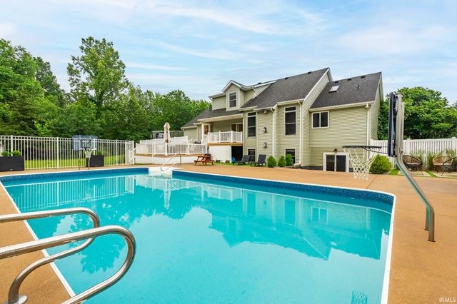 12045 Covered Wagon Court, Granger, IN 46530