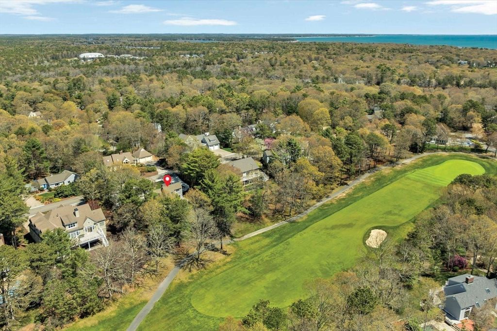 133 Walton Heath Way, Mashpee, MA 02649