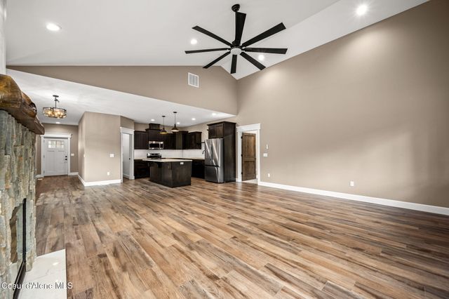 32926 N 10th AVE, Spirit Lake, ID 83869
