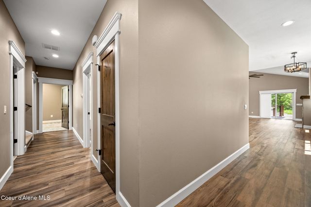32926 N 10th AVE, Spirit Lake, ID 83869