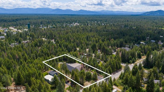 32926 N 10th AVE, Spirit Lake, ID 83869