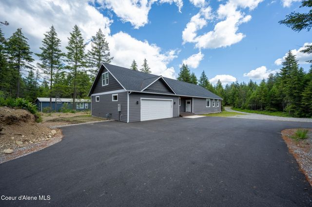 32926 N 10th AVE, Spirit Lake, ID 83869
