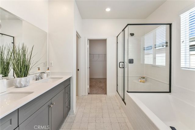19794 Barnfield Place, Riverside, CA 92507