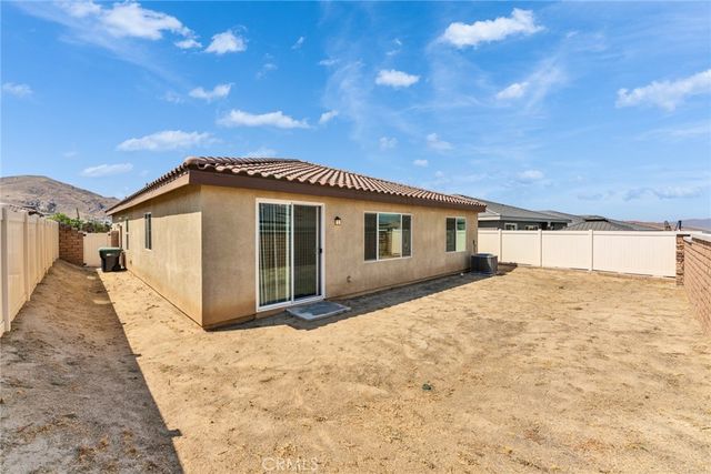 19794 Barnfield Place, Riverside, CA 92507