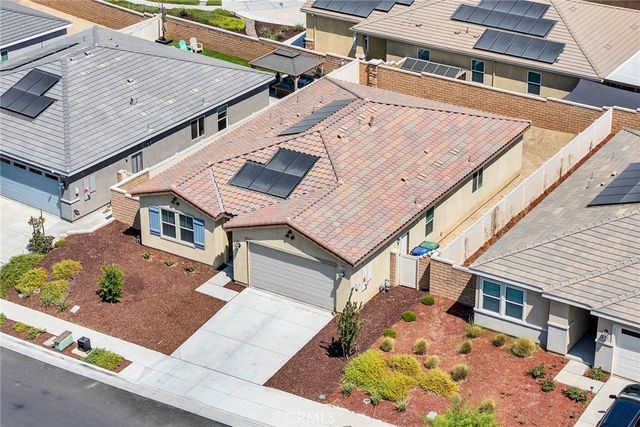 19794 Barnfield Place, Riverside, CA 92507