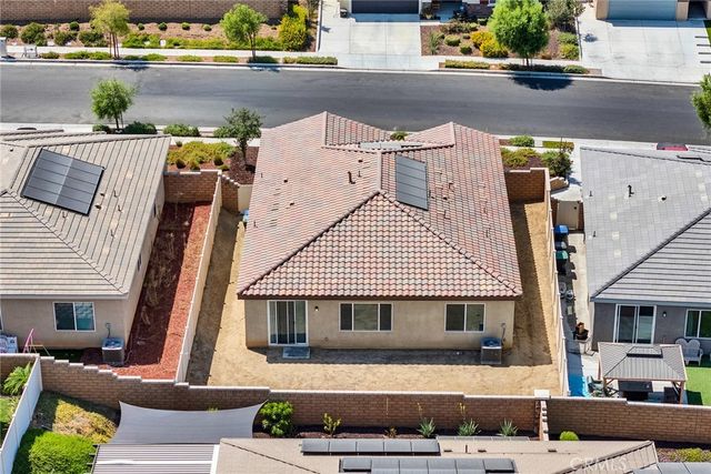 19794 Barnfield Place, Riverside, CA 92507
