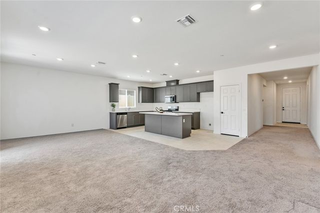 19794 Barnfield Place, Riverside, CA 92507