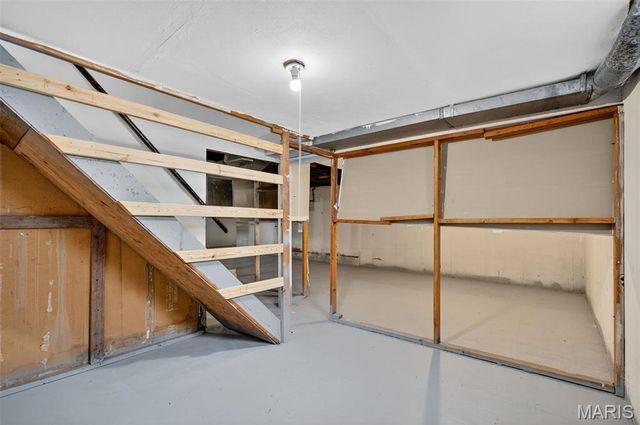 437 Lanark Road, St Louis, MO 63137