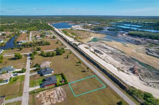 3905 Caloosa PKWY N, Cape Coral, FL 33993
