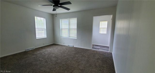 724 Briggs Road, Leavittsburg, OH 44430