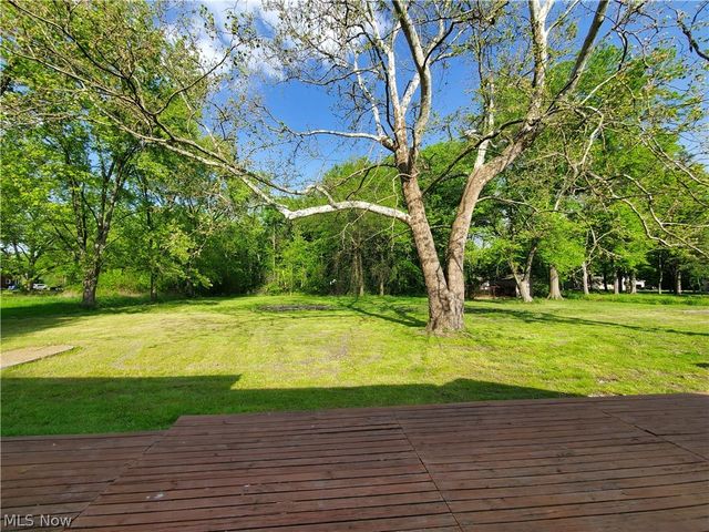 724 Briggs Road, Leavittsburg, OH 44430