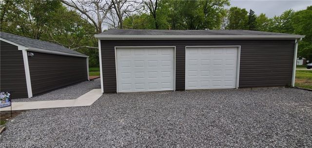 724 Briggs Road, Leavittsburg, OH 44430