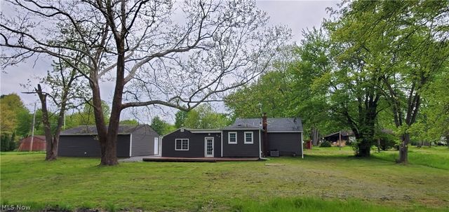 724 Briggs Road, Leavittsburg, OH 44430