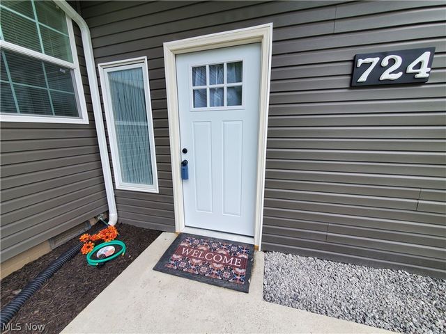 724 Briggs Road, Leavittsburg, OH 44430
