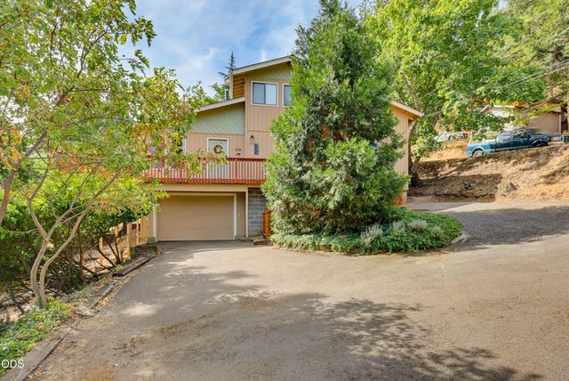 264 Alta Avenue, Ashland, OR 97520