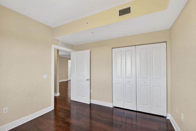 1660 Renaissance Commons Boulevard 2517, Boynton Beach, FL 33426