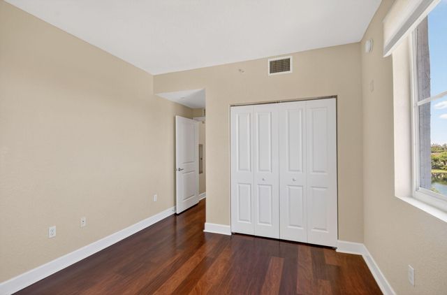 1660 Renaissance Commons Boulevard 2517, Boynton Beach, FL 33426