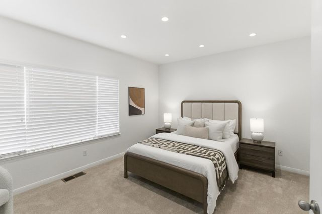 12 Baycrest Way, South San Francisco, CA 94080