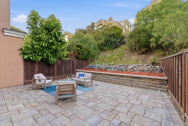 12 Baycrest Way, South San Francisco, CA 94080