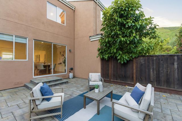 12 Baycrest Way, South San Francisco, CA 94080