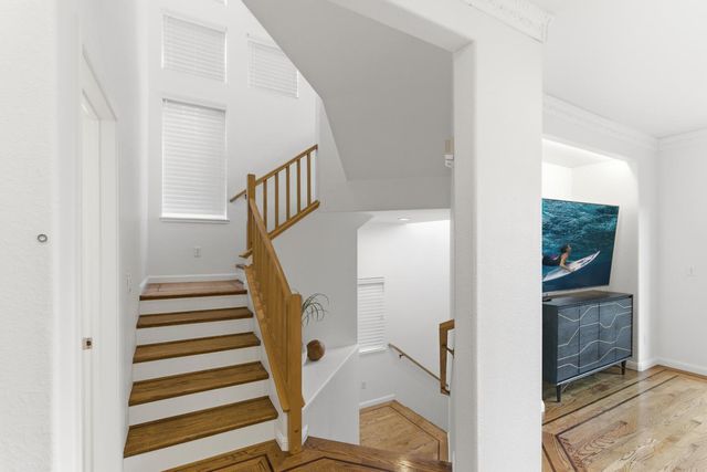 12 Baycrest Way, South San Francisco, CA 94080