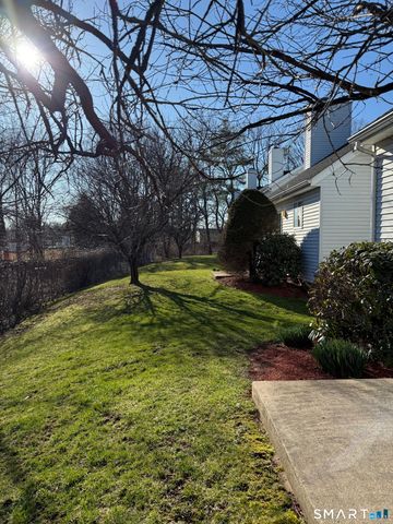 806 Hartford Road C, Manchester, CT 06040