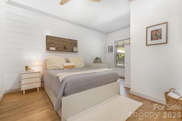 2418 Talbot Court, Sherrills Ford, NC 28673