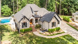 2418 Talbot Court, Sherrills Ford, NC 28673