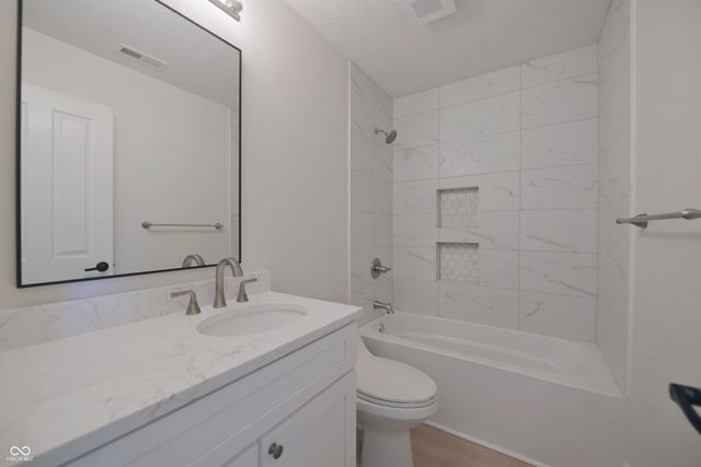 9939 Estep Drive, Carmel, IN 46280