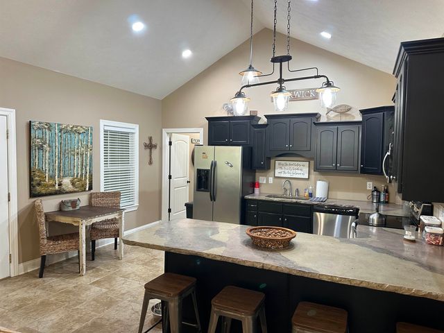 500 HOLIDAY HILLS LN, Counce, TN 38326