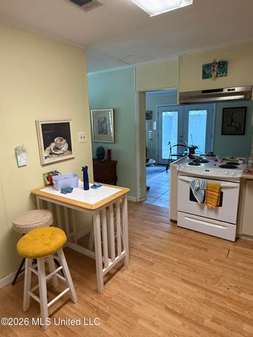 495 Gay Avenue, Gulfport, MS 39507