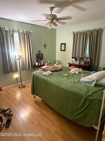 495 Gay Avenue, Gulfport, MS 39507